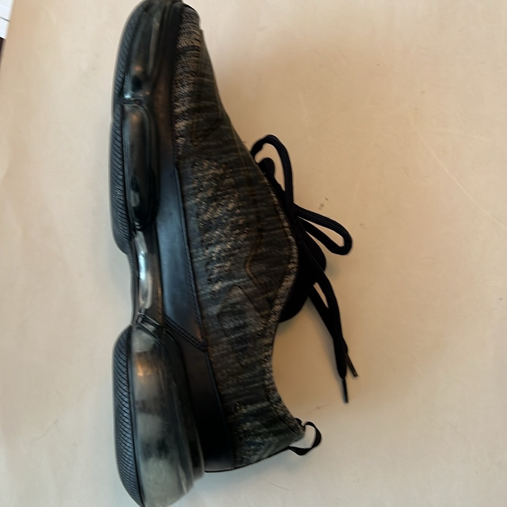 Prada Men’s Sneakers Size 8 US - Picture 8 of 8